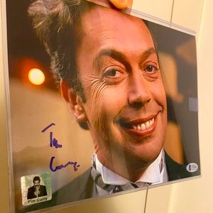 Tim curry 8x10 Autographed Photo Beckett COA